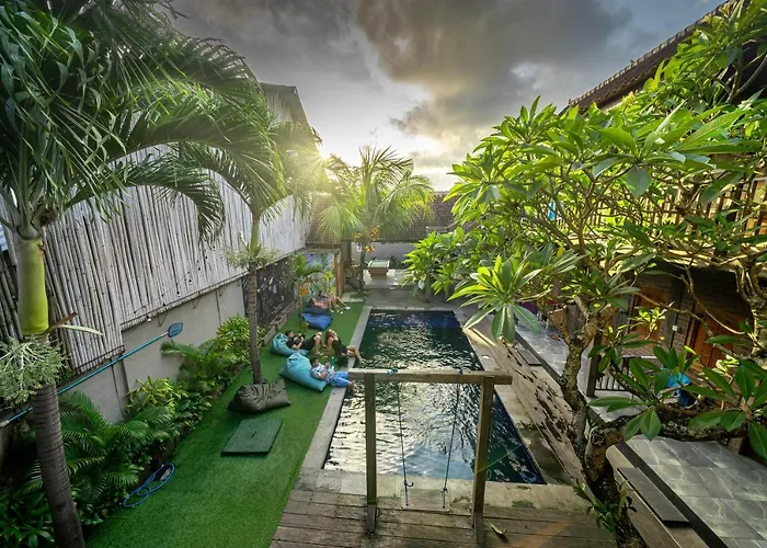 Tropical Canggu Hostel